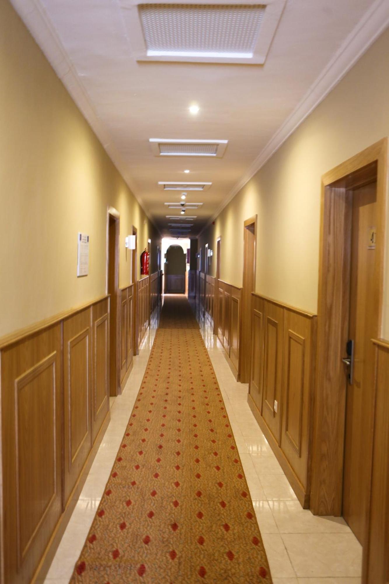 Hotel Mauricenter ヌアクショット エクステリア 写真